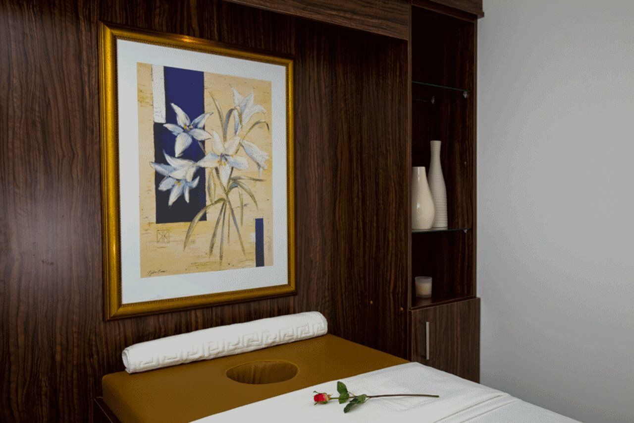 Phoenix Plaza Hotel Apartamentos Abu Dabi Exterior foto